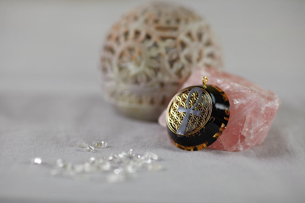 Eye of Horus Orgonite Pendant with Elite Shungite – Sacred Geometry Necklace with 24k Gold Leaf